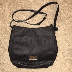 Authentic Michael Kors Crossbody